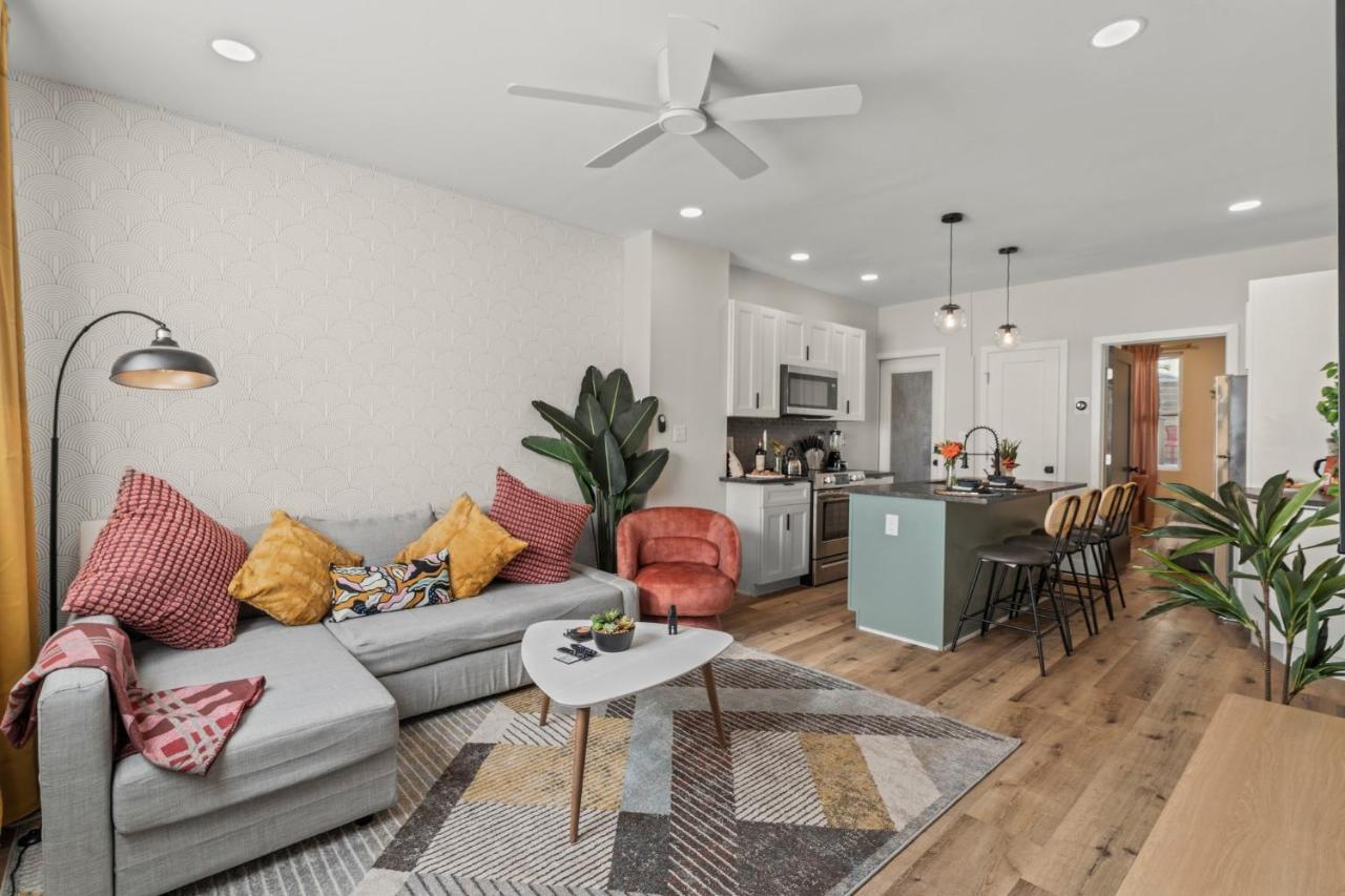 Passyunk Square Spacious 1 Bedroom Oasis- Huge Deck Филаделфия Екстериор снимка